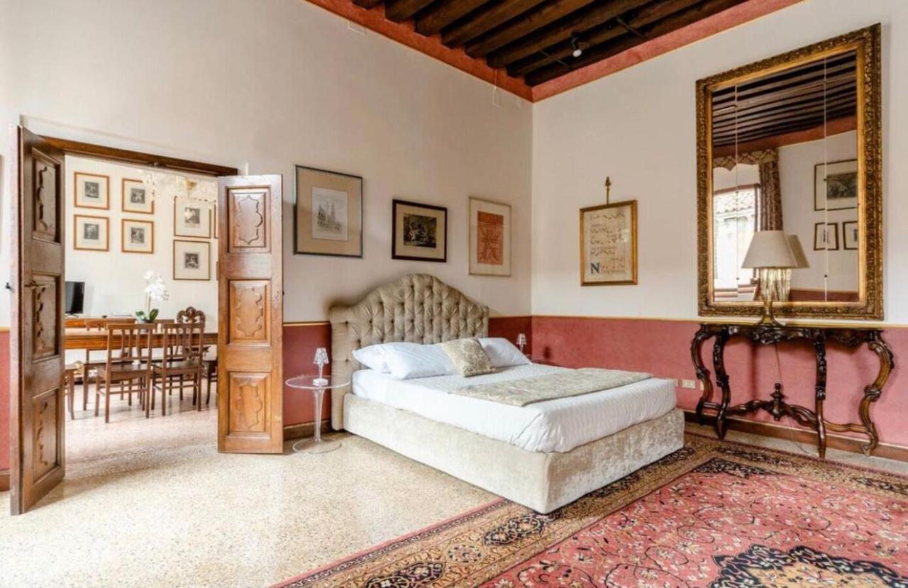 Apartment La Fenice *