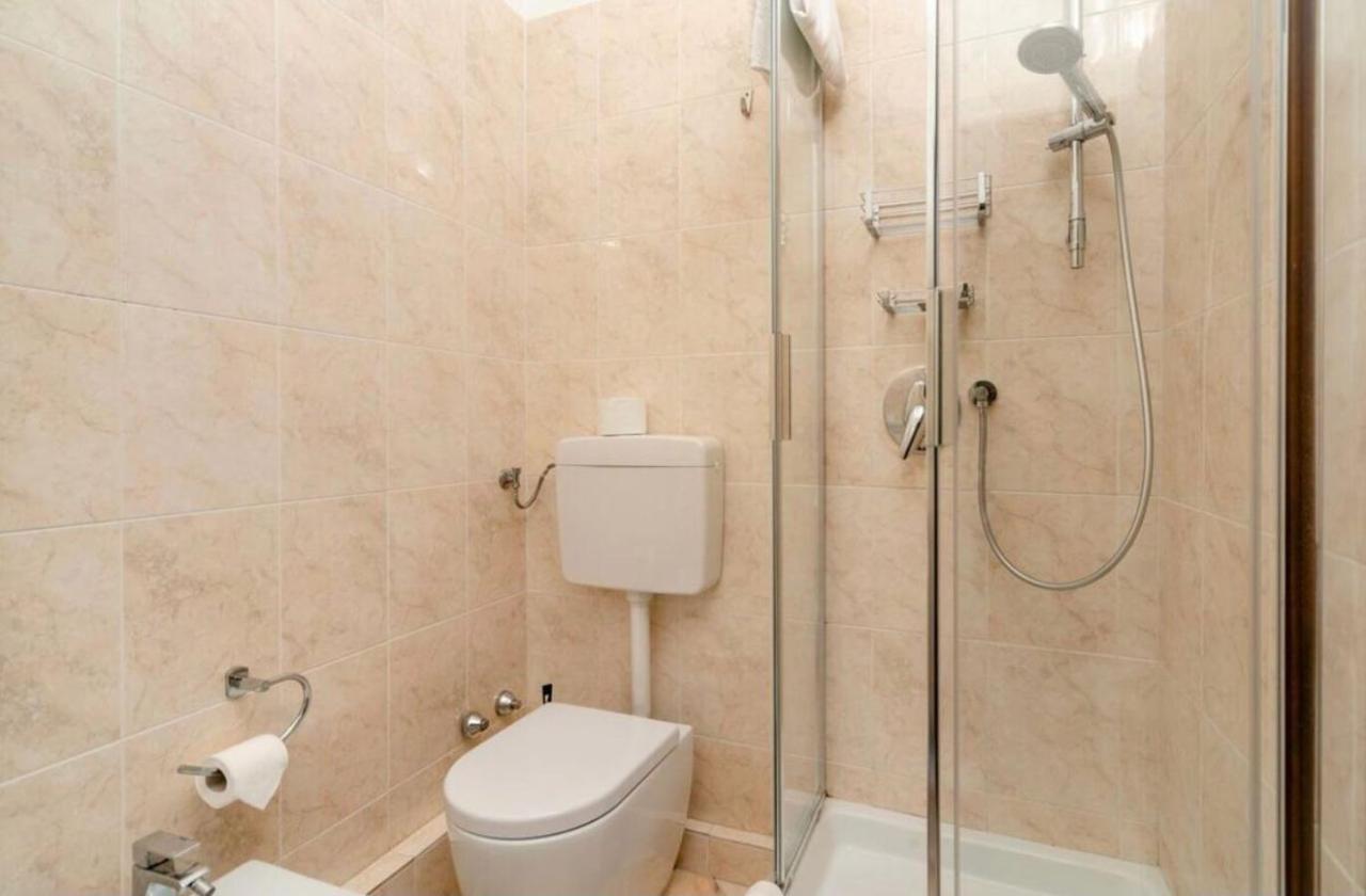 Apartment La Fenice Venedig